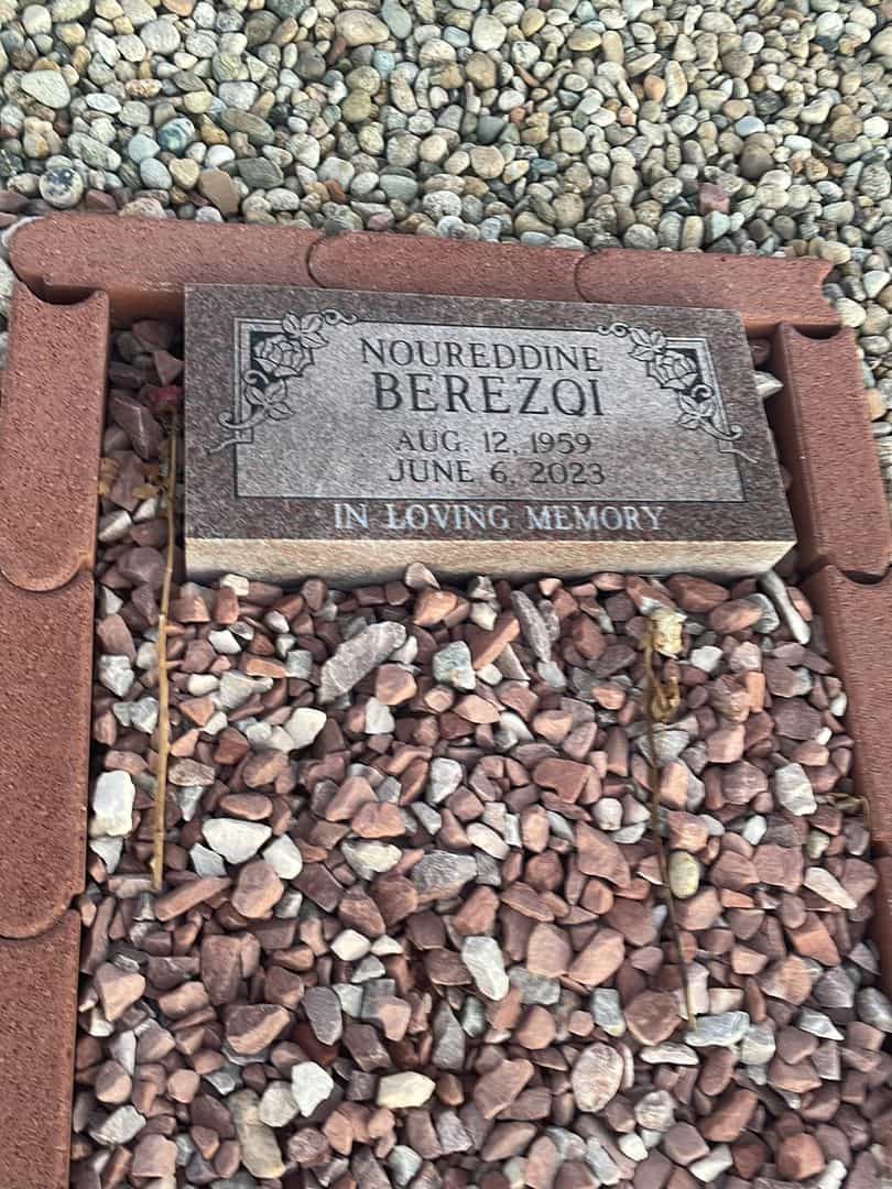 Noureddine Berezqi's grave. Photo 1