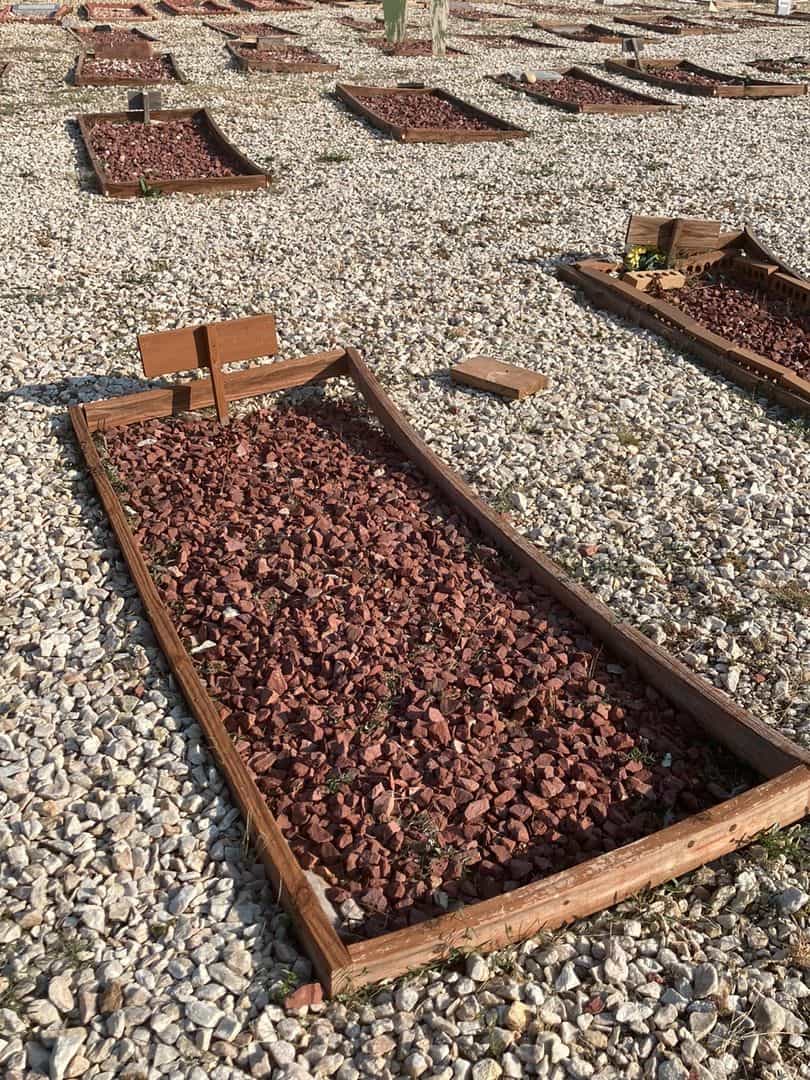 Abu Omar Yahya's grave. Photo 2