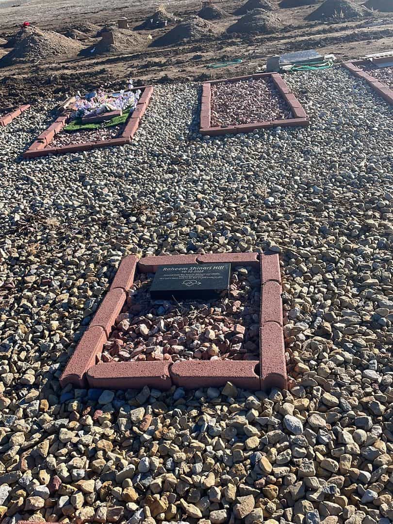 Raheem Shinari Hill's grave. Photo 2