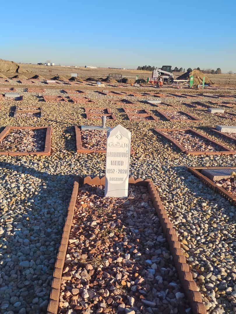Batanovic Meho's grave. Photo 2