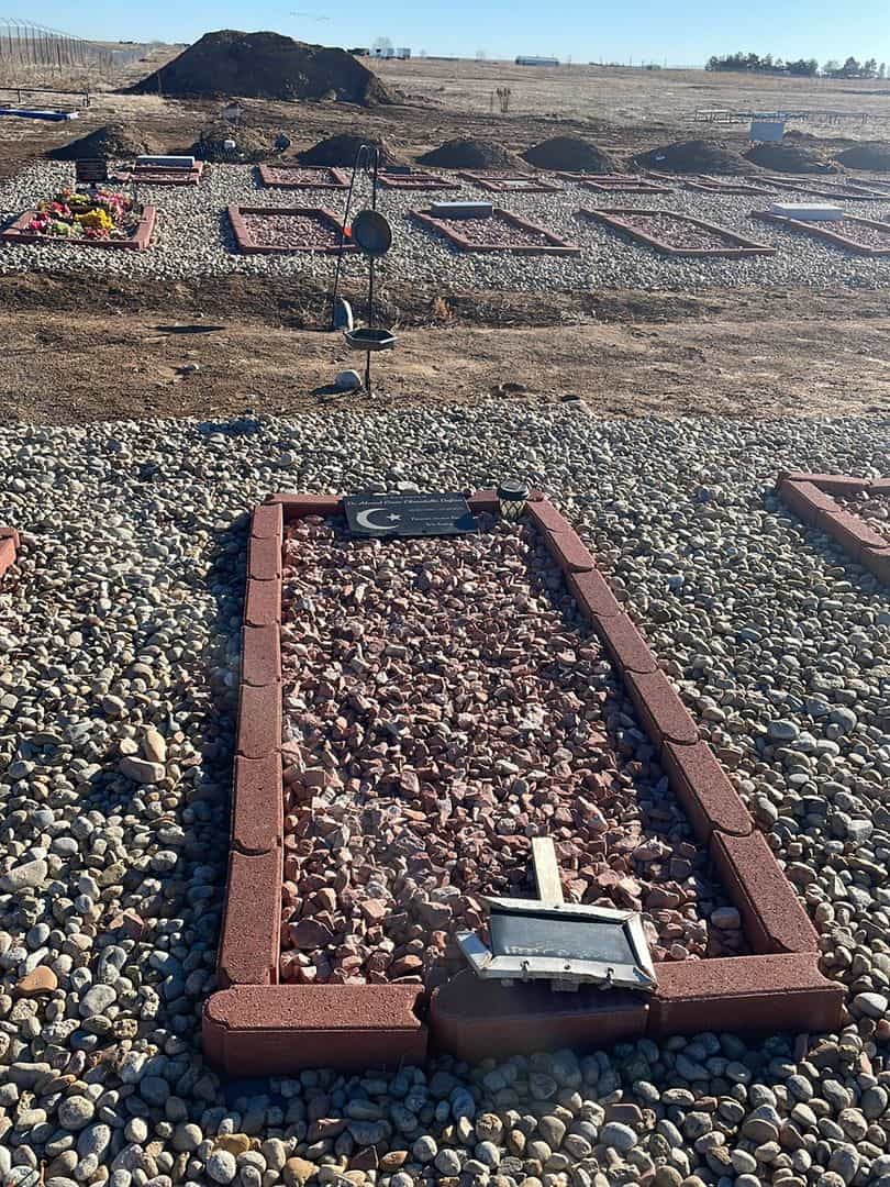 Doctor Ahmed Omer Obaeidalla Dafiaa's grave. Photo 2