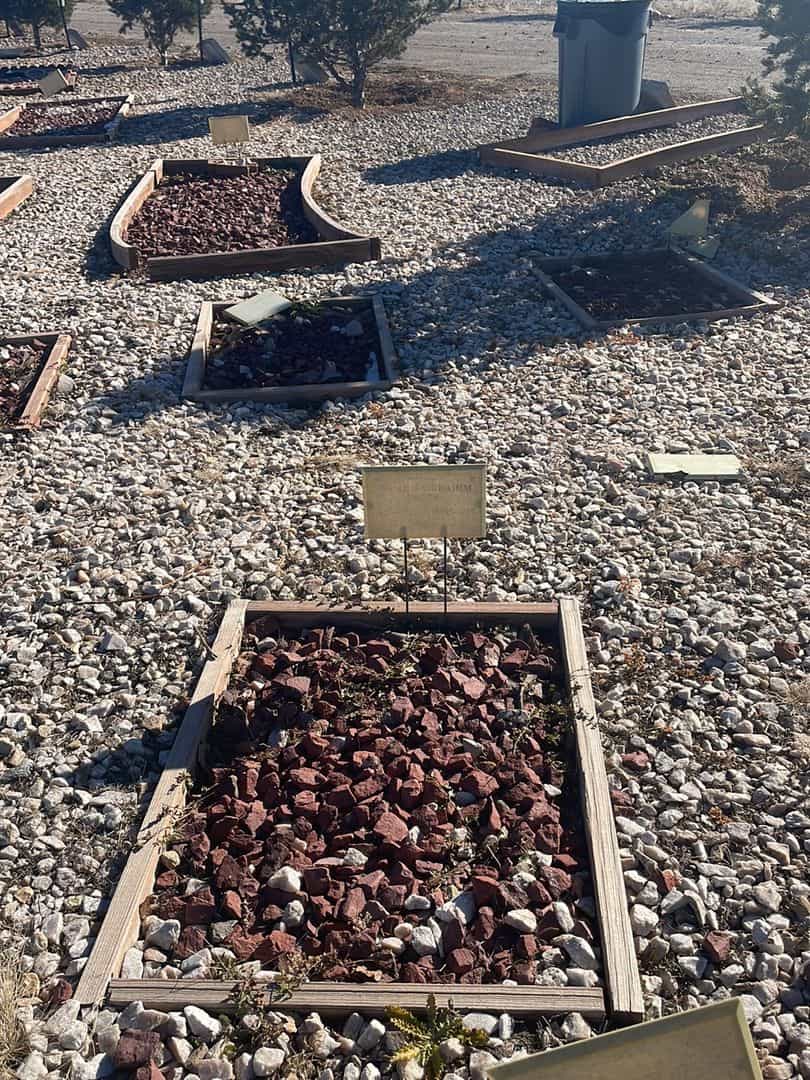 Allah Ebirahim Dufa's grave. Photo 2
