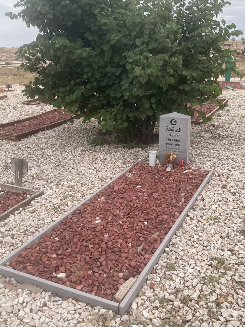 Duric Ibrahim's grave. Photo 2