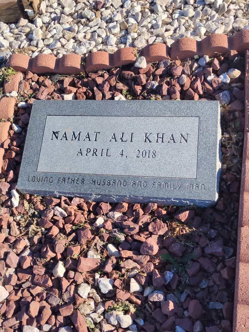 Namat Ali Khan's grave. Photo 1
