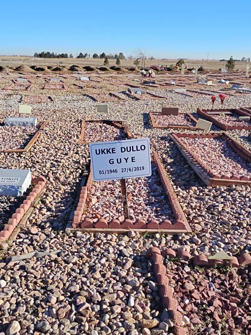 Ukke Dullo Guye's grave. Photo 2