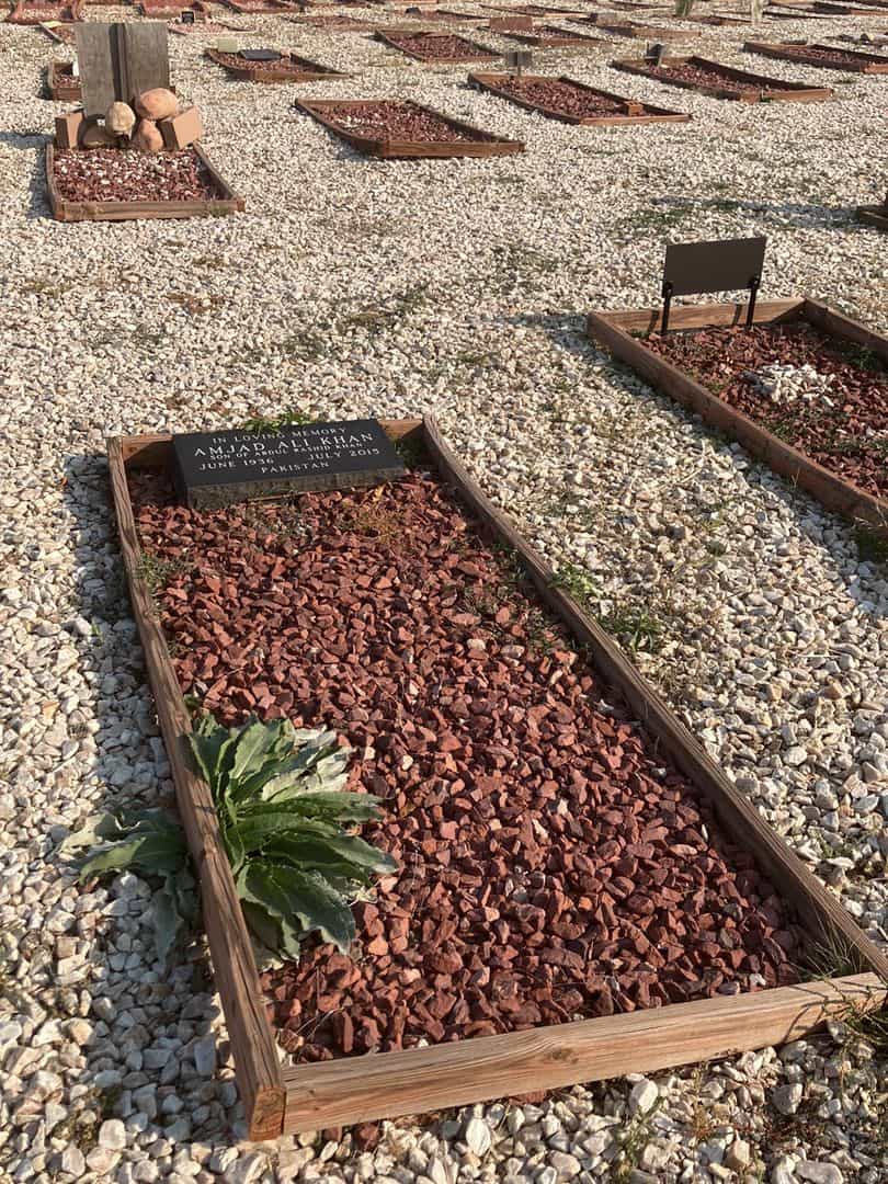 Amjad Ali Khan's grave. Photo 2