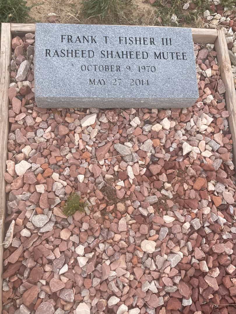Frank T. Fisher Rasheed Shaheed Mutee Third's grave. Photo 1