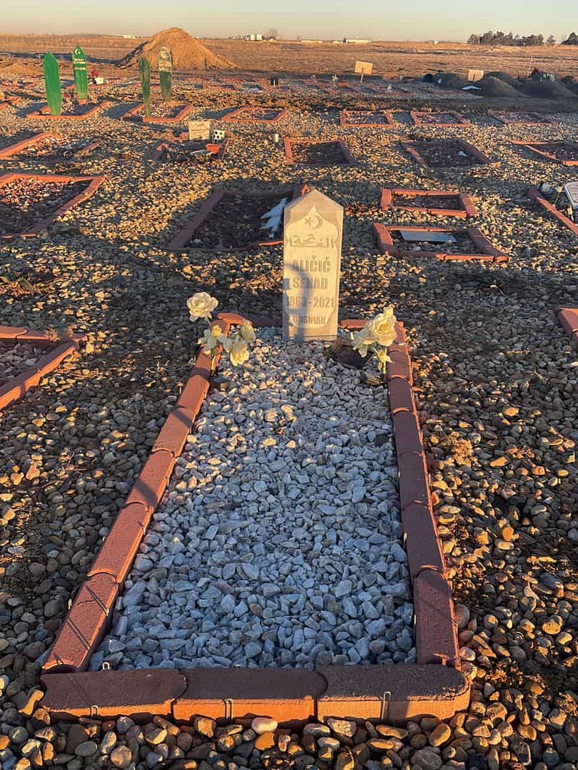 Alicic Senad's grave. Photo 2